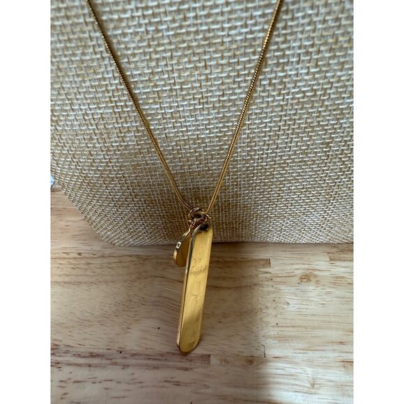 J. Crew Long Gold Tone Pendant Necklace With Double Chain & Polished Abstract Ch - Picture 3 of 7